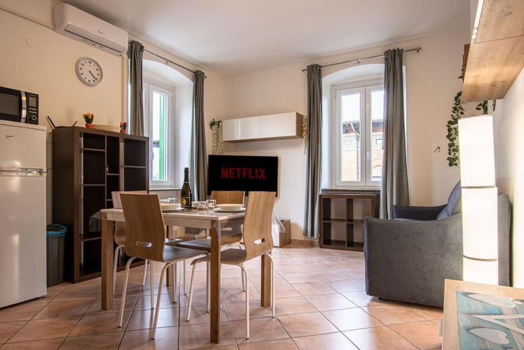 Burlo Garofalo Modern Apartment *Wifi+Netflix* Triest Exterior foto